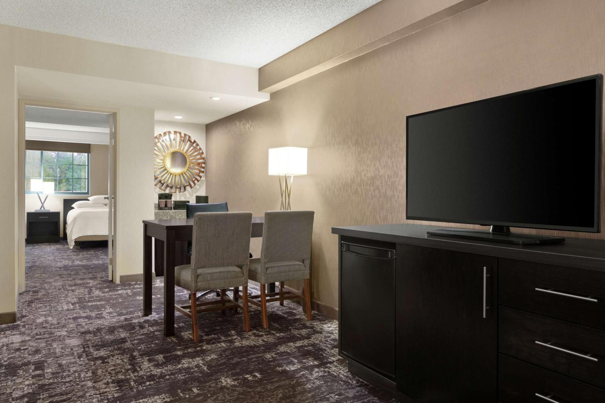 Embassy Suites By Hilton Arcadia-Pasadena Area Екстериор снимка