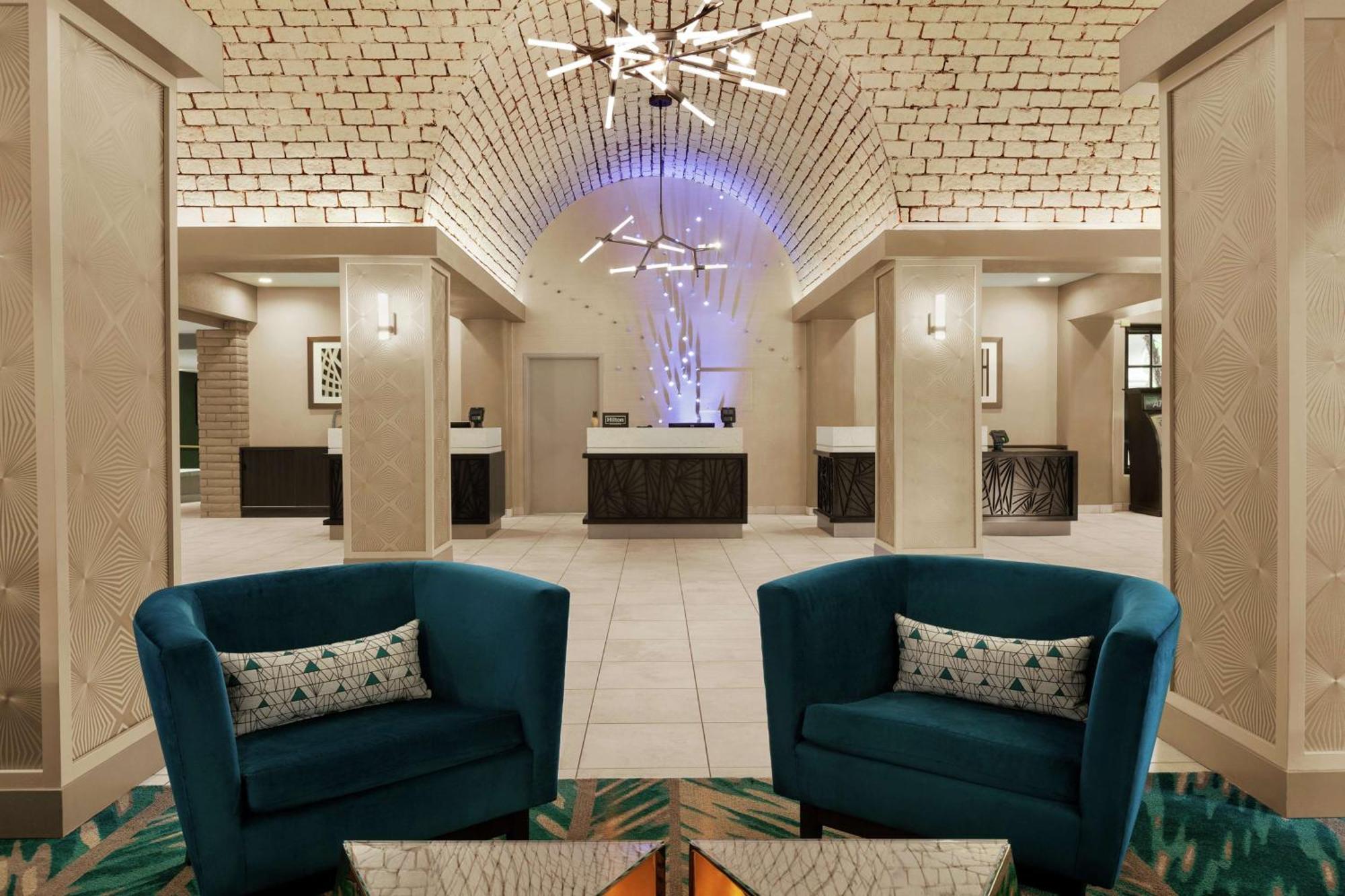 Embassy Suites By Hilton Arcadia-Pasadena Area Екстериор снимка