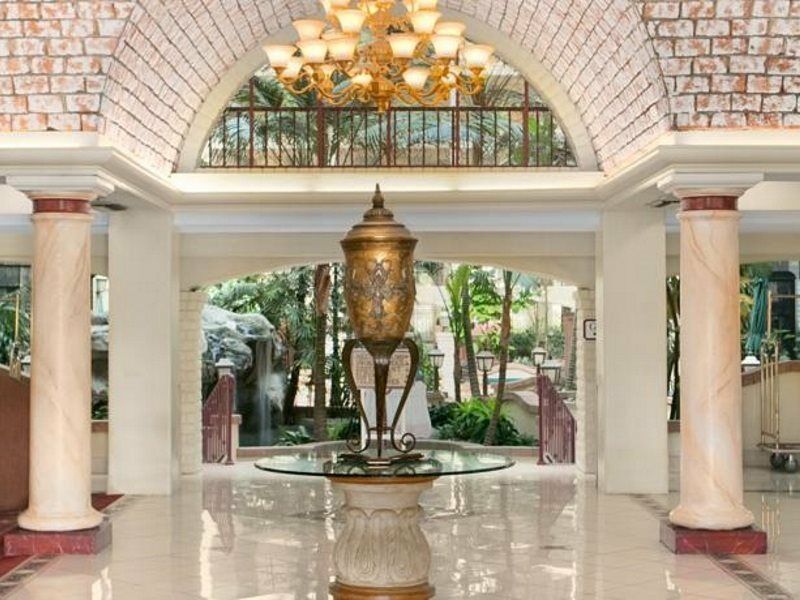 Embassy Suites By Hilton Arcadia-Pasadena Area Екстериор снимка