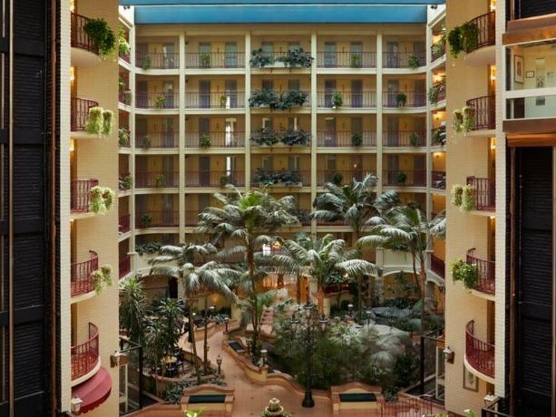 Embassy Suites By Hilton Arcadia-Pasadena Area Екстериор снимка